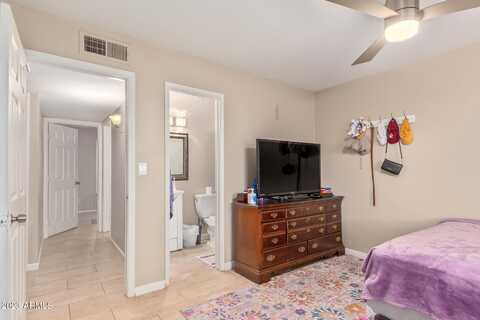 49Th, PHOENIX, AZ 85035