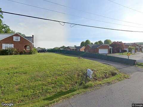 Feather Garden, VINTON, VA 24179