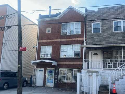 356Loganstreet, Brooklyn, NY 11208