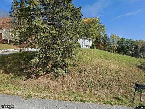 Pinecrest, SEWARD, PA 15954