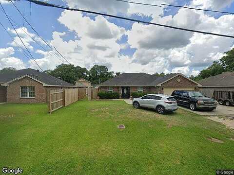 Pennock, BEAUMONT, TX 77703