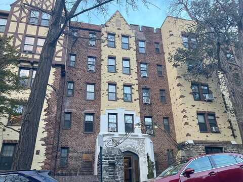 West Grand Street Apartment Od, Mount Vernon, NY 10552