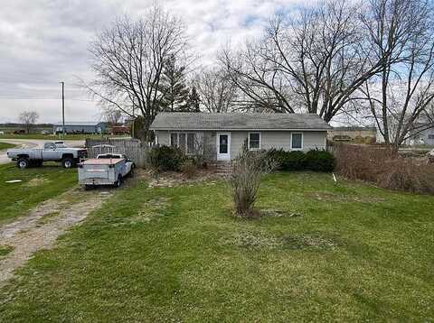 N 1St St, Mystic, IA 52574