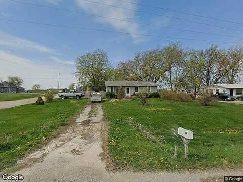 N 1St St, Mystic, IA 52574