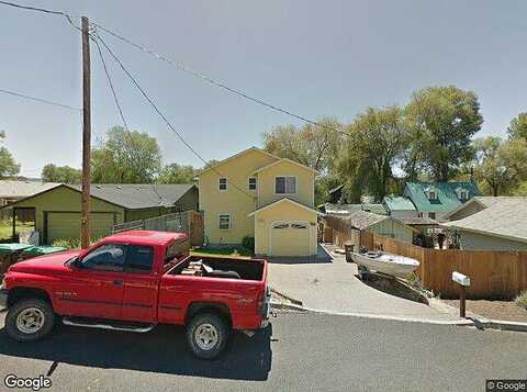 8Th, PRINEVILLE, OR 97754