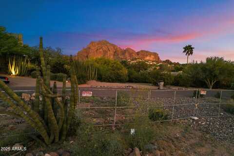 6040 N 41ST Street, Paradise Valley, AZ 85253