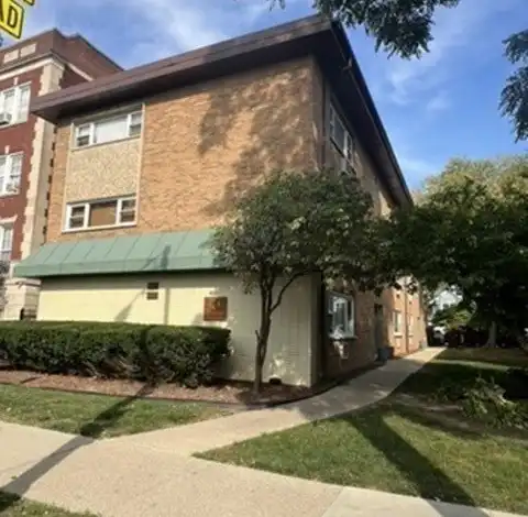 216 S. Oak Park Avenue, Oak Park, IL 60302