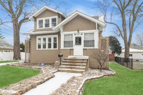 612 N. Chestnut Avenue, Arlington Heights, IL 60004