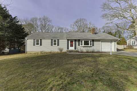 67 Thoreau Drive, Centerville, MA 02632