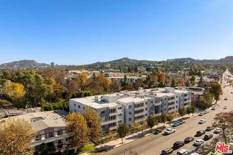 4240 Laurel Canyon Blvd, Studio City, CA 91604