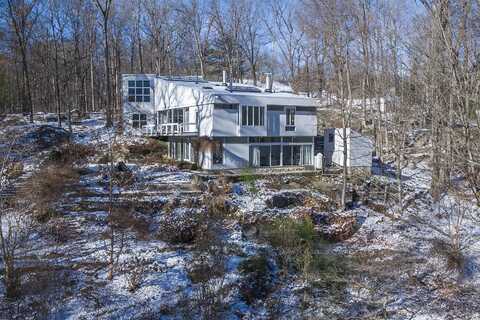 98 Hunting Ridge Road, Greenwich, CT 06831