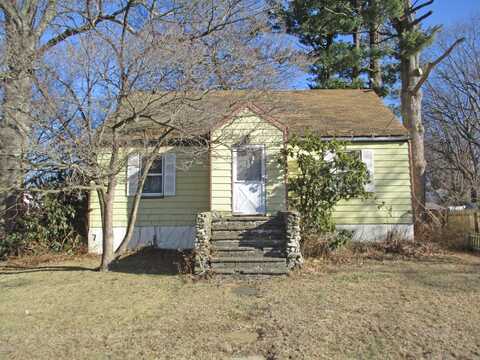 10 Cutrone Road, Norwalk, CT 06850