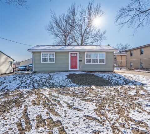 2613 Wedgewood Road, Des Moines, IA 50317