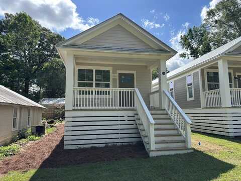 152 N 7TH Street, DeFuniak Springs, FL 32433