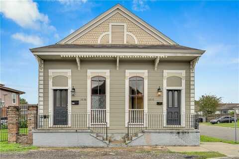 1838 TOURO Street, New Orleans, LA 70117