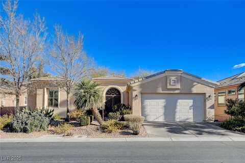 5026 Vincitor Street, Las Vegas, NV 89135