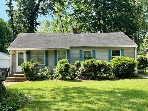 528 Chippewa Road, Benton Harbor, MI 49022