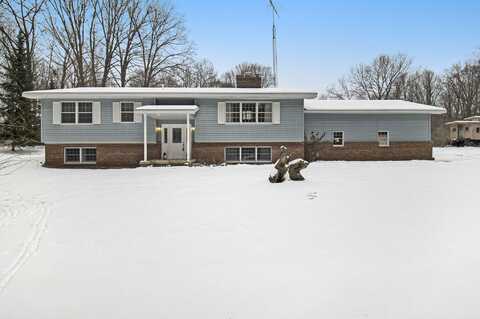 474 W County Line Road, Manistee, MI 49660