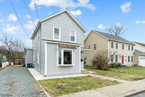 78 Stoll St, Netcong, NJ 07857