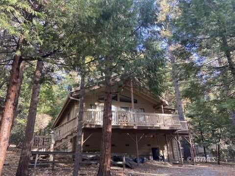 25370 Wrightwood Dr., Idyllwild, CA 92549