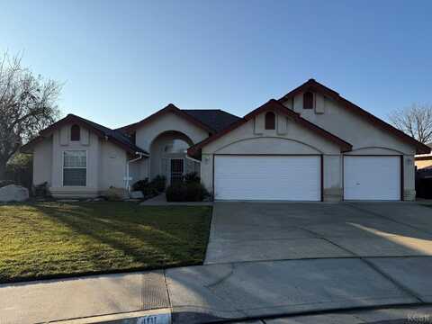 401 Ash Avenue, Hanford, CA 93230