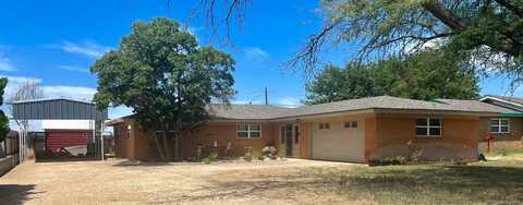 1908 Ave H, Levelland, TX 79336