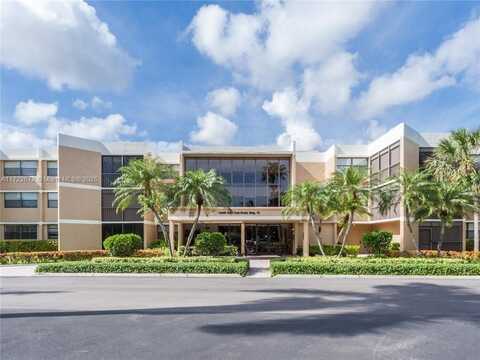 16400 Golf Club Rd, Weston, FL 33326