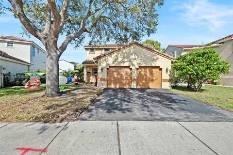 18463 NW 20th St, Pembroke Pines, FL 33029