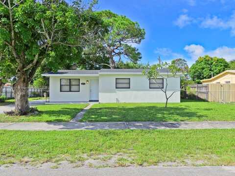 3031 NW 210th Ter, Miami Gardens, FL 33056