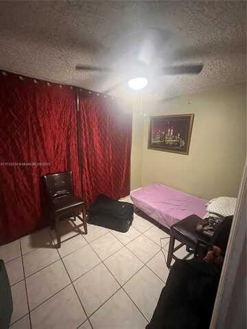 18621 NW 8th Rd, Miami Gardens, FL 33169