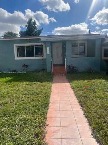 230 W 60 ST, Hialeah, FL 33012