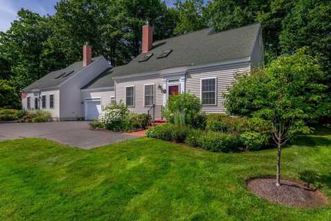 51 Winding Brook Lane N, Wells, ME 04090