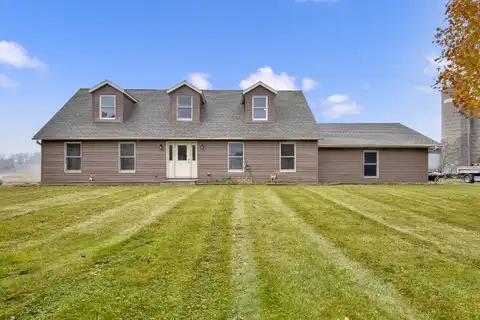 N4531 Lilac Rd, Iron Ridge, WI 53035