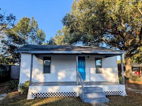 612 LEMON STREET, AUBURNDALE, FL 33823