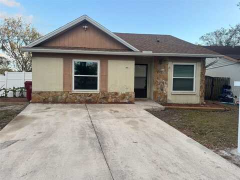 4652 E EASTWIND DRIVE, PLANT CITY, FL 33566