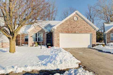 1017 Village Circle, Greenwood, IN 46143