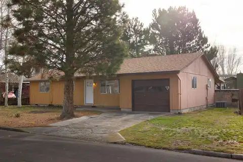 1200 SE SE 7th Street, Prineville, OR 97754