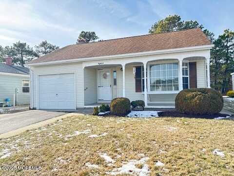 18 Tropicana Court, Toms River, NJ 08757