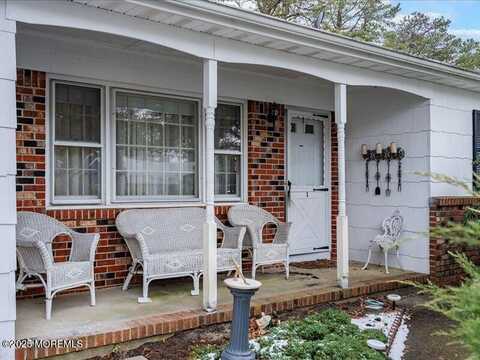 1 Manassas Drive, Toms River, NJ 08757