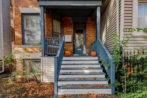 2506 N Monticello Avenue, Chicago, IL 60647