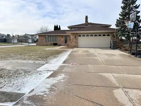 15720 S 88th Avenue, Orland Park, IL 60462