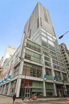 8 E RANDOLPH Street, Chicago, IL 60601