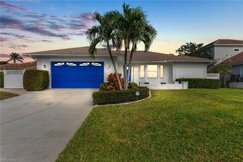 1101 Strawberry, MARCO ISLAND, FL 34145