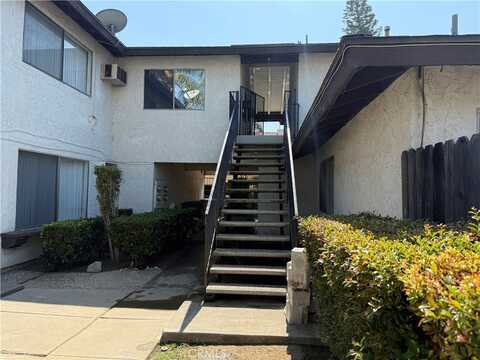 160 Greentree Lane, La Habra, CA 90631