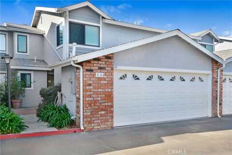 939 W 19th Street, Costa Mesa, CA 92627