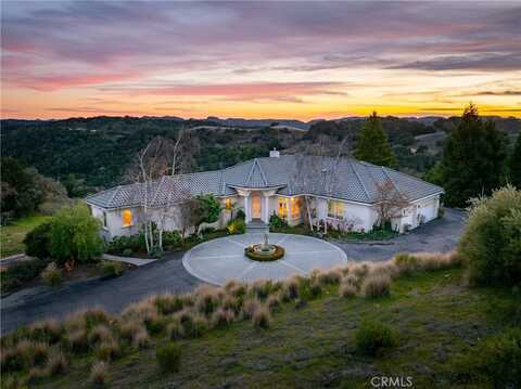 4342 Shadow Canyon Road, Templeton, CA 93465