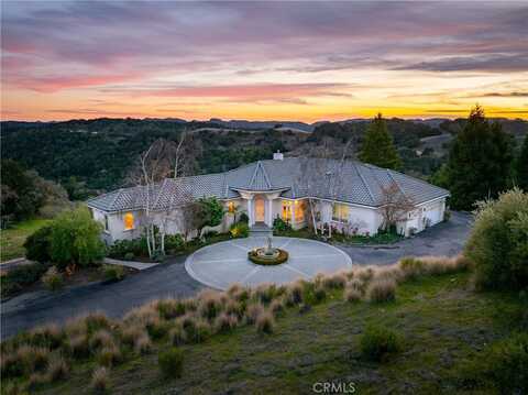 4342 Shadow Canyon Road, Templeton, CA 93465