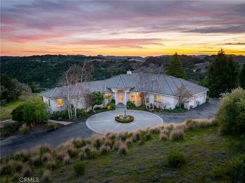 4342 Shadow Canyon Road, Templeton, CA 93465
