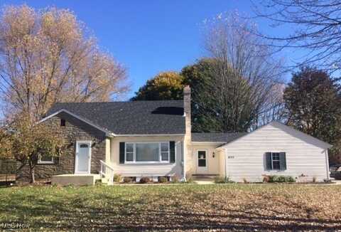 4123 Mayfair Road, Uniontown, OH 44685