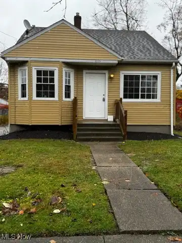 1015 Nome Avenue, Akron, OH 44320